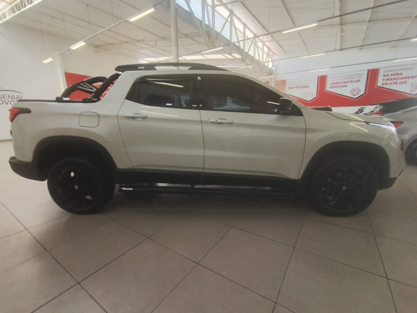 fiat toro 1.3 turbo 270 flex volcano at6 24/25 seminovo