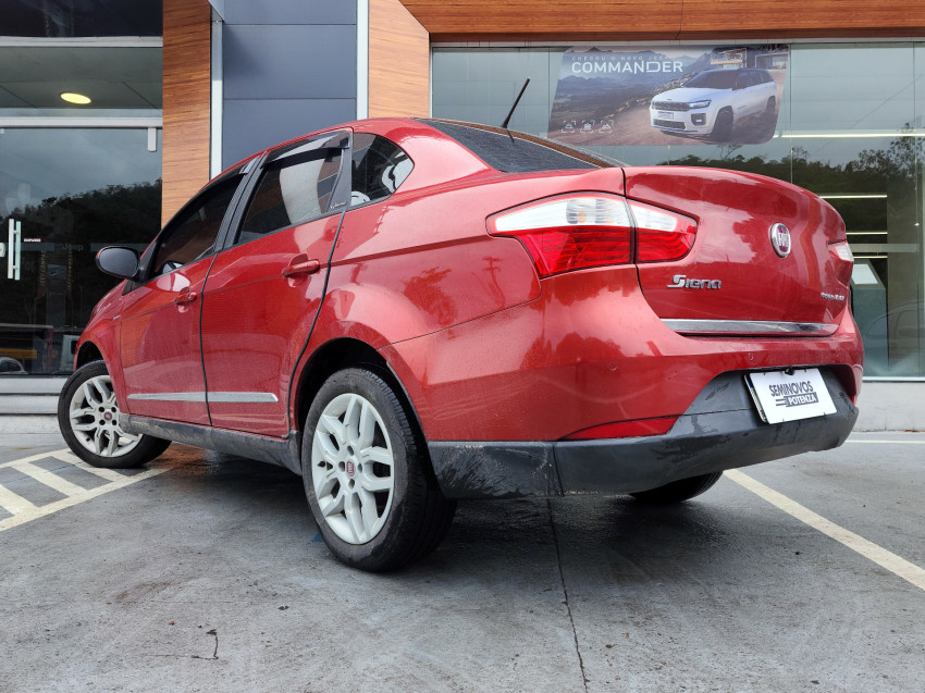 grand siena 1.6 mpi essence 16v flex 4p at 14/15 seminovo
