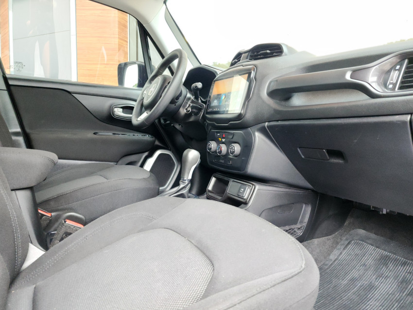 jeep renegade 1.8 16v flex 4p at 21/21 seminovo