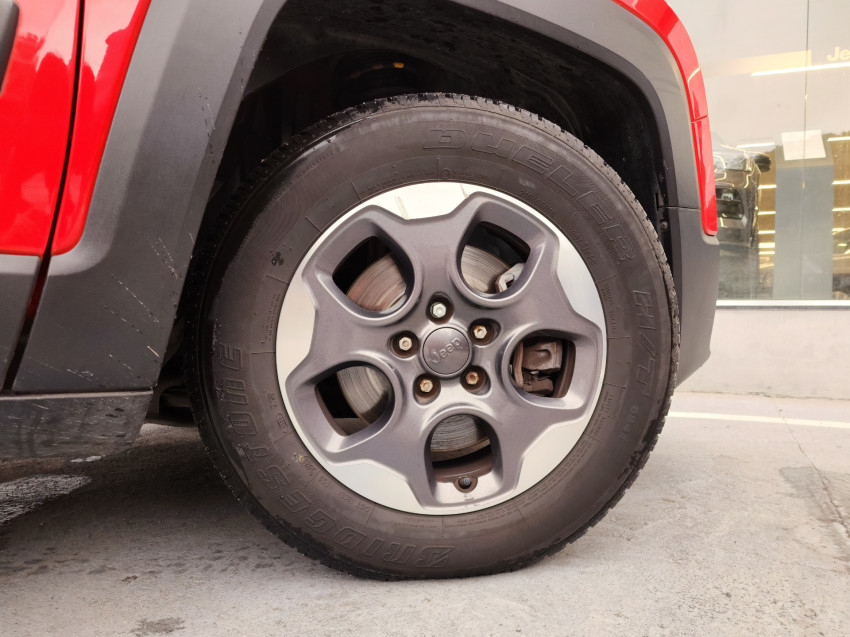 jeep renegade 1.8 16v flex sport 4p at 18/18 seminovo