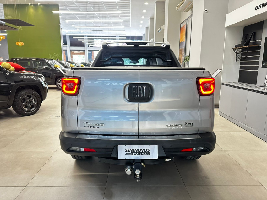 fiat toro 2.0 16v turbo diesel volcano 4wd at9 21/22 seminovo