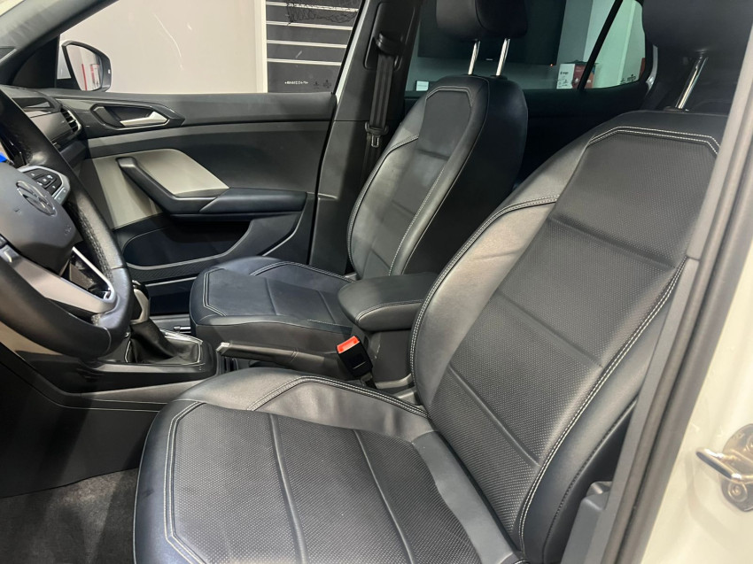 volkswagen t-cross 1.4 250 tsi total flex highline at 22/23 seminovo
