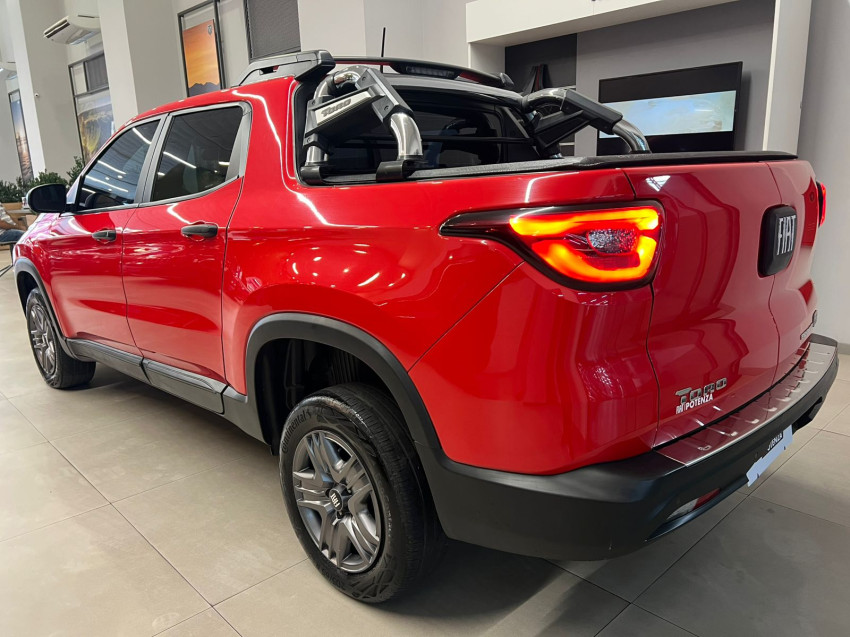 fiat toro 1.3 turbo 270 flex endurance at6 22/23 seminovo5