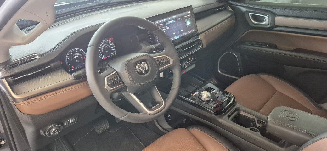 ram rampage 2.0 turbo diesel laramie 4x4 at 23/24 seminovo12