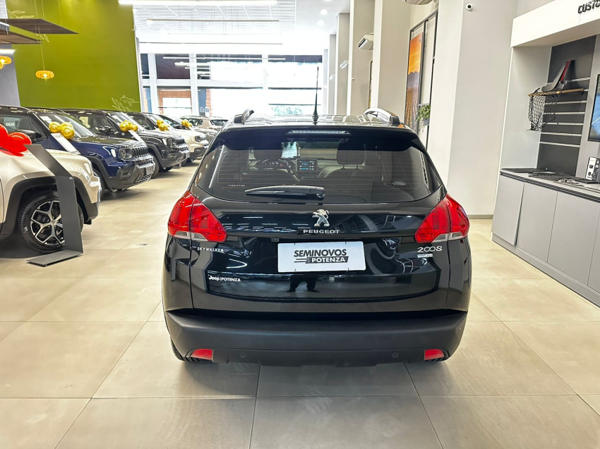 peugeot 2008 1.6 16v thp flex griffe 4p at 21/22 seminovo4