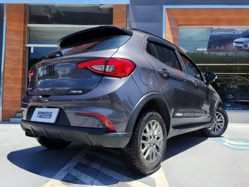 fiat argo 1.3 firefly flex trekking man 20/21 seminovo4