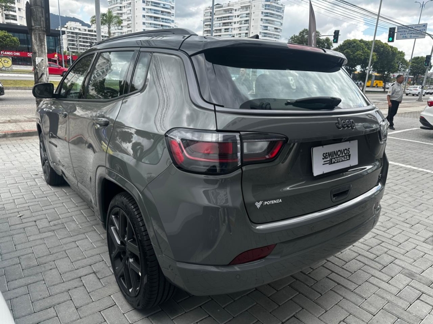 jeep compass 1.3 t270 turbo flex s at6 24/25 seminovo5