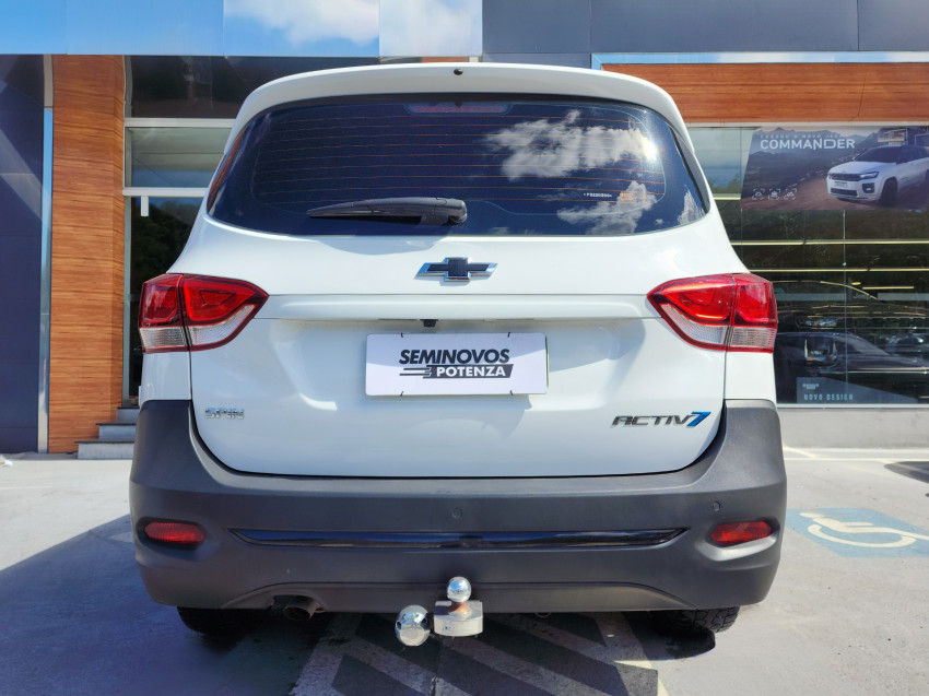 chevrolet spin 1.8 activ 8v flex 4p at 22/23 seminovo3