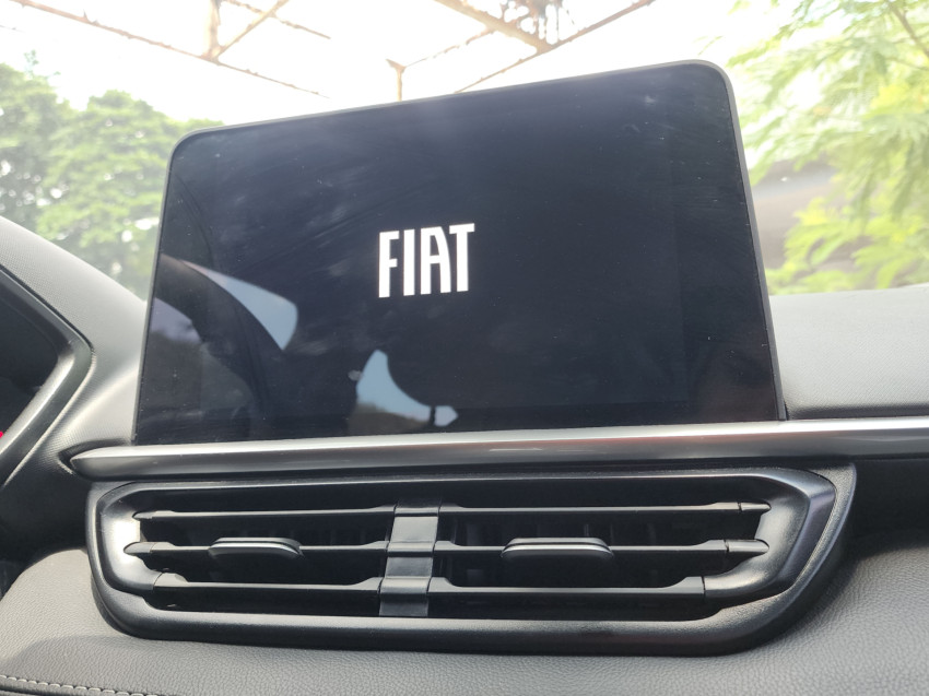 fiat fastback 1.3 turbo 270 flex limited edition at6 23/24 seminovo11