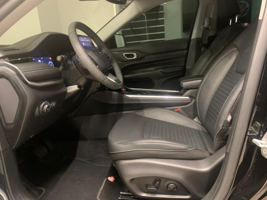 jeep commander 1.3 t270 turbo flex longitude at6 24/24 seminovo6