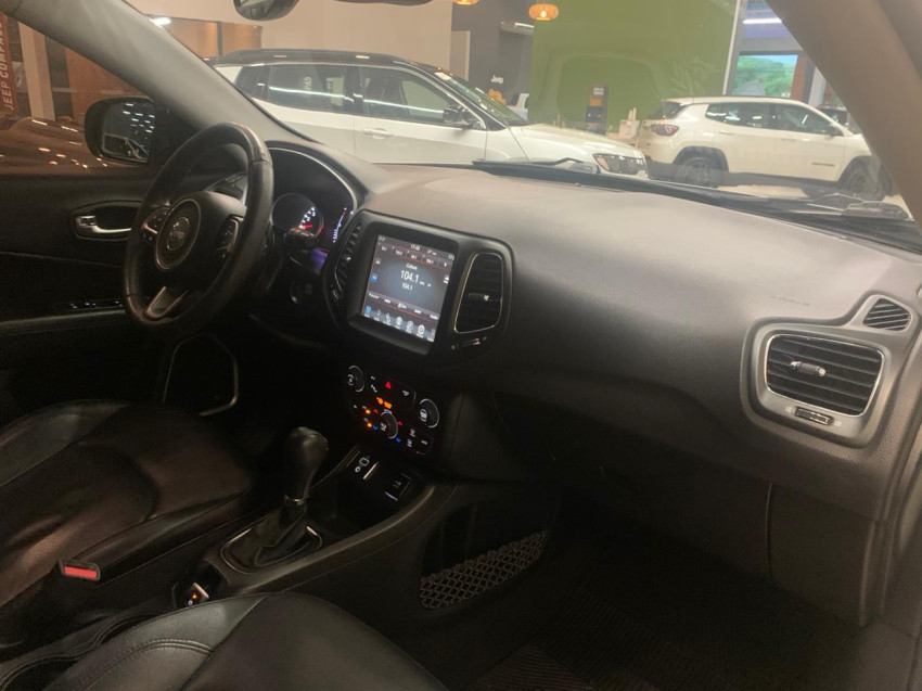 jeep compass 2.0 16v flex longitude automatico 4p 20179