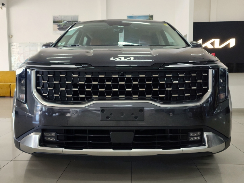 kia carnival 3.5 v6 gasolina ex at 24/25 0km1