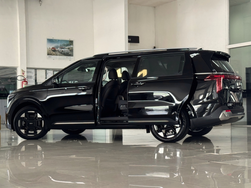 kia carnival 3.5 v6 gasolina ex at 24/25 0km10