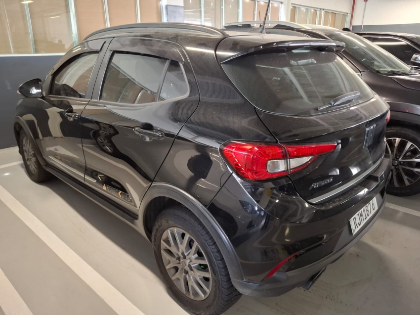 fiat argo 1.8 e.torq flex trekking at6 4p automatico 20201