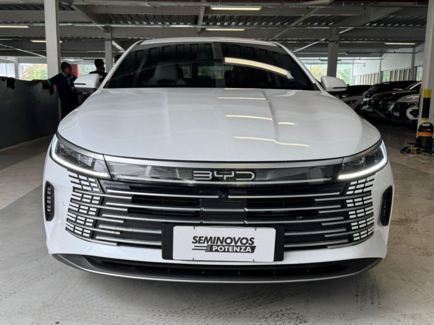 byd king 1.5 dm-i phev gs at 24/25 seminovo1