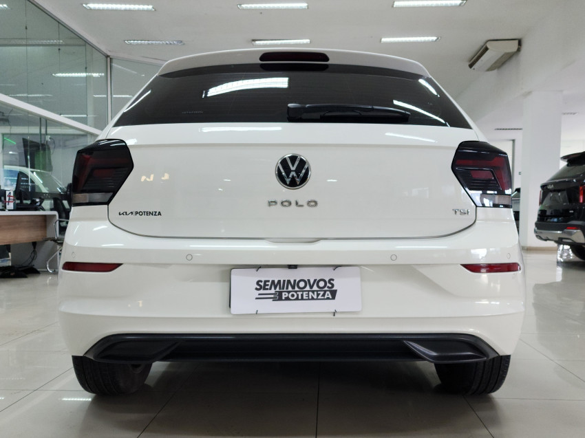 volkswagen polo 1.0 170 tsi highline at 23/24 seminovo3