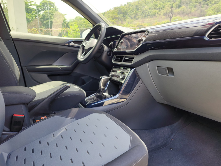 volkswagen t-cross 1.0 200 tsi total flex comfortline at 21/22 seminovo12