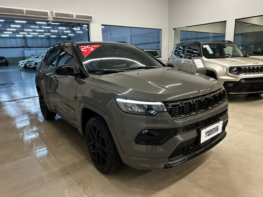 jeep compass 2.0 hurricane 4 turbo gasolina blackhawk at9 24/25 seminovo