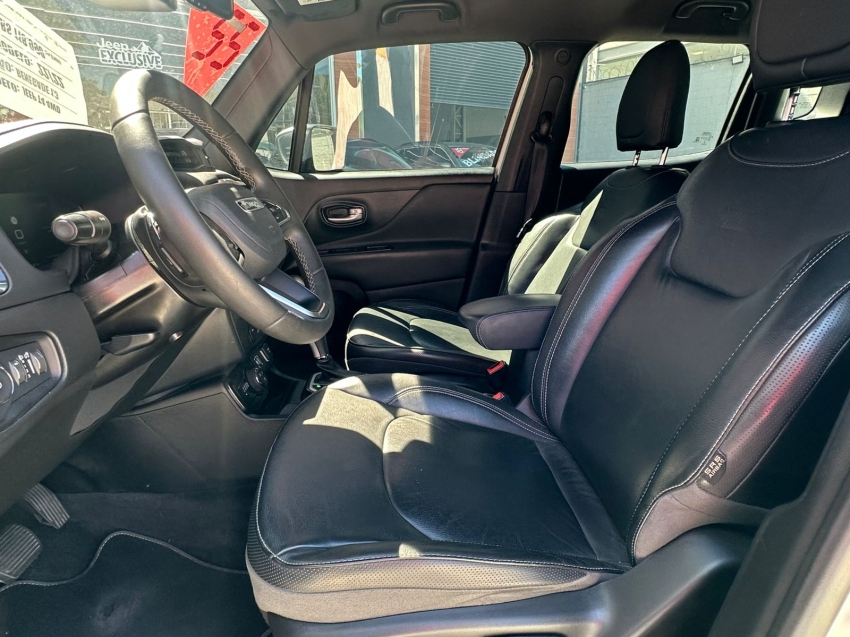 jeep renegade 1.3 t270 turbo flex s 4x4 at9 22/22 seminovo6
