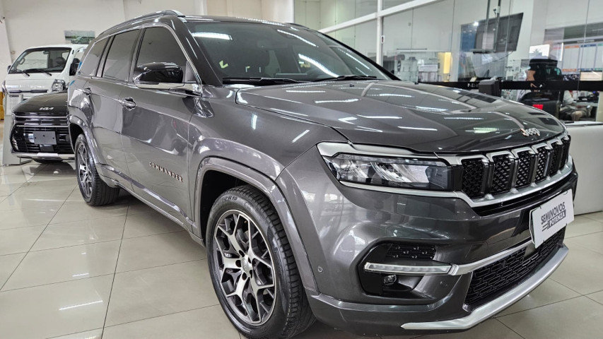 jeep commander 1.3 t270 turbo flex overland at6 22/23 seminovo