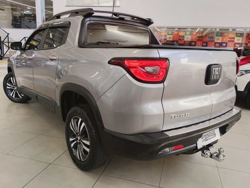 fiat toro 1.3 turbo 270 flex freedom at6 24/25 seminovo5