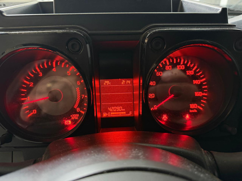 suzuki jimny 1.5 gasolina sierra 4you 4x4 man 21/22 seminovo8