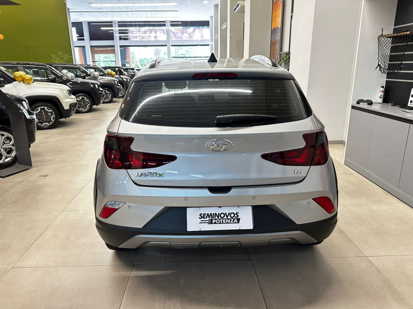 hyundai hb20x 1.6 16v flex diamond at 20/21 seminovo4