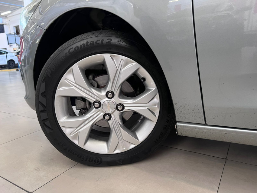 chevrolet onix 1.0 turbo flex ltz at 23/24 seminovo9