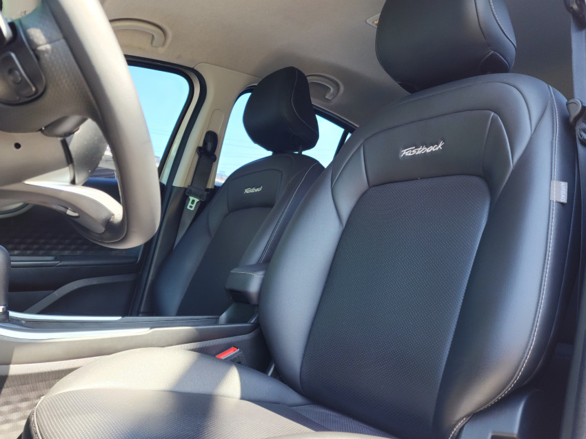 fiat fastback 1.0 turbo 200 flex audace cvt 24/24 seminovo6