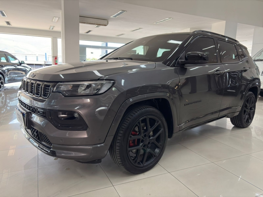 jeep compass 2.0 hurricane 4 turbo gasolina blackhawk at9 flex 4p automatico 20252