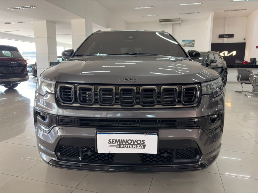jeep compass 2.0 hurricane 4 turbo gasolina blackhawk at9 flex 4p automatico 20251