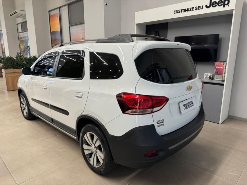 chevrolet spin 1.8 activ 8v flex 4p at 19/20 seminovo5