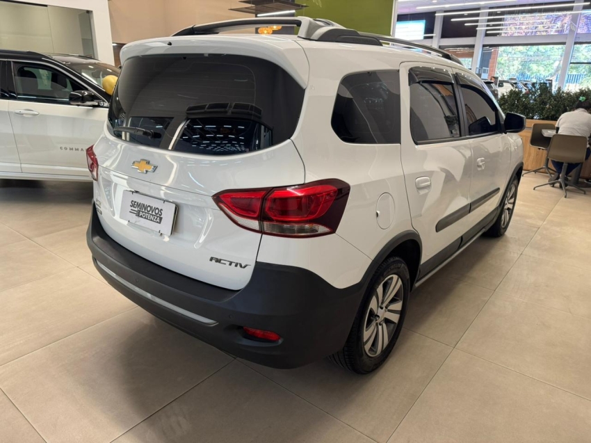 chevrolet spin 1.8 activ 8v flex 4p at 19/20 seminovo3