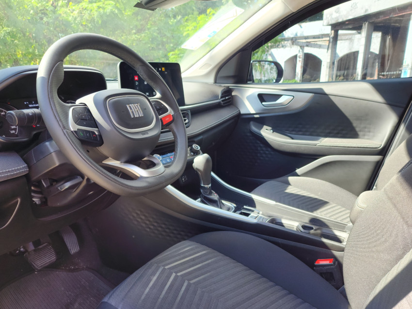 fiat fastback 1.0 turbo 200 flex audace cvt 24/25 seminovo5