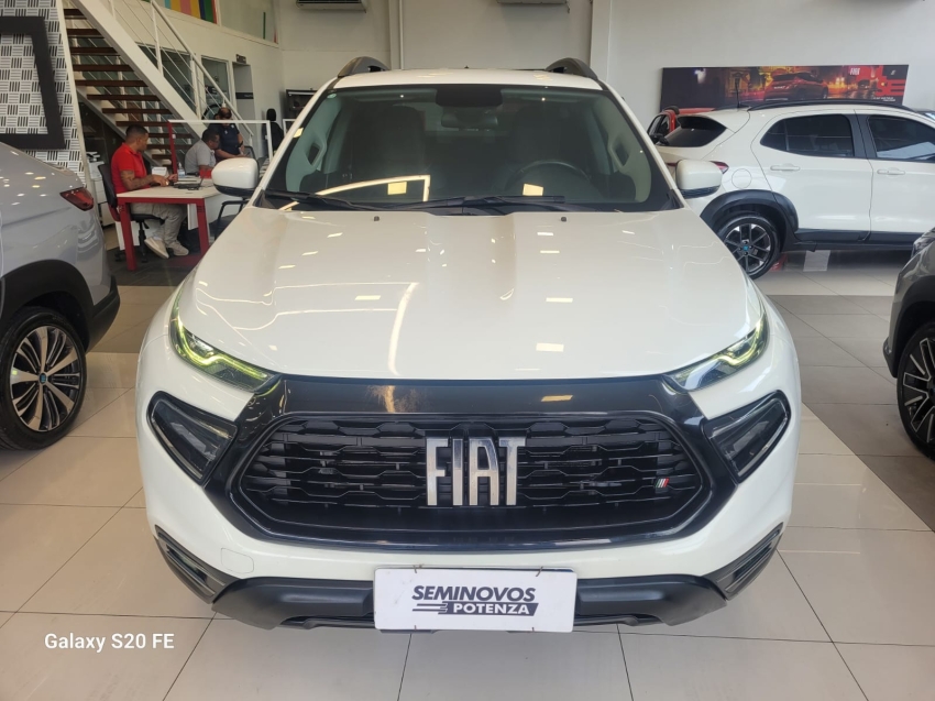 fiat toro 1.3 turbo 270 flex freedom at6 23/24 seminovo1