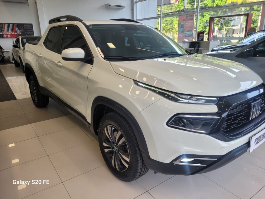 fiat toro 1.3 turbo 270 flex freedom at6 23/24 seminovo