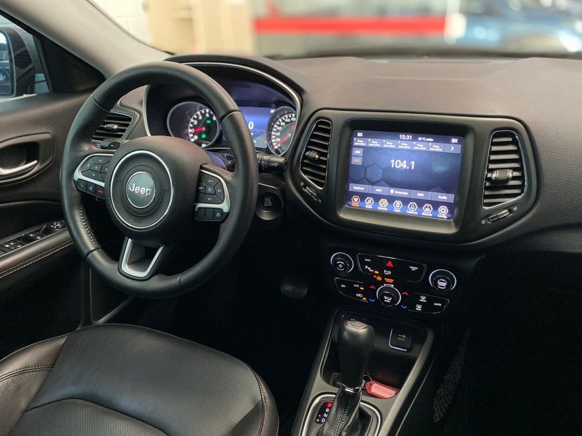 jeep compass 2.0 16v flex longitude automatico 4p 20218