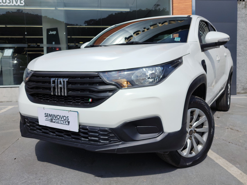 fiat strada 1.3 firefly flex freedom cd man 24/25 seminovo2