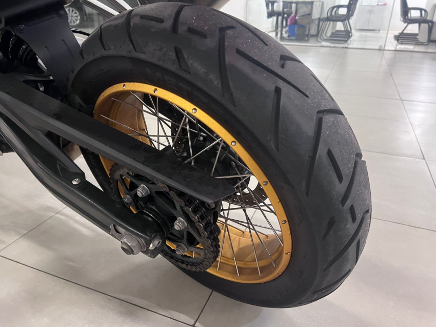 bmw f 900 gs trophy man 24/25 seminovo3