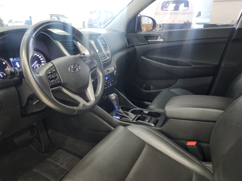 hyundai tucson 1.6 16v t-gdi gasolina gls ecoshift 21/22 seminovo5