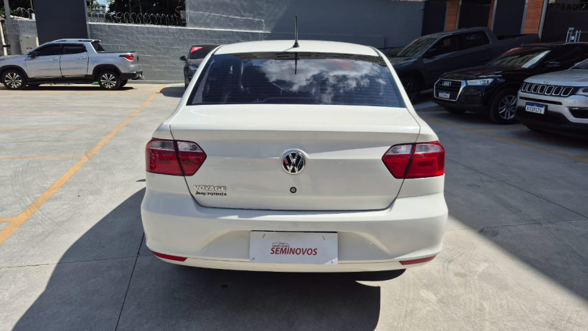 volkswagen voyage 1.0 12v mpi totalflex 4p man 22/23 seminovo3