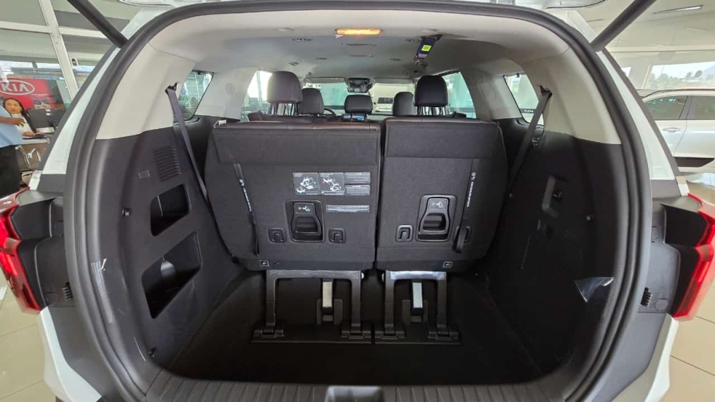 kia carnival 3.5 v6 gasolina ex automatico 24/25 0km9