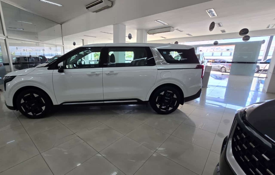 kia carnival 3.5 v6 gasolina ex automatico 24/25 0km1