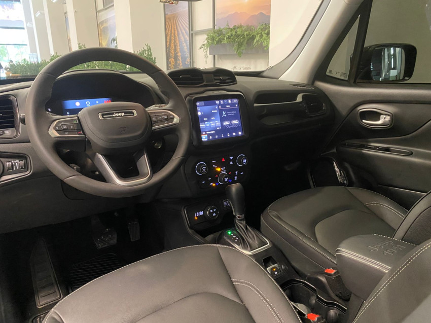 jeep renegade 1.3 t270 turbo flex willys 4x4 at9 24/25 seminovo7