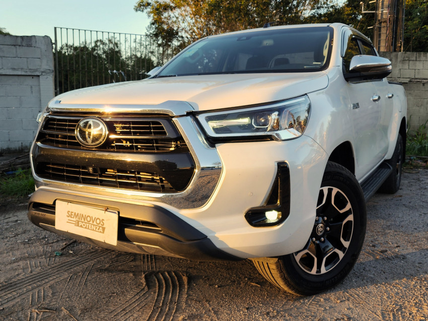 toyota hilux 2.8 d-4d turbo diesel cd srx 4x4 at 24/25 seminovo2
