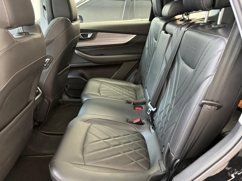 caoa chery tiggo 8 pro 1.5 tci plug-in hybrid dht 24/25 seminovo10