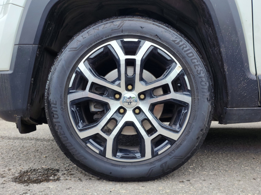 jeep renegade 1.3 t270 turbo flex longitude at6 25/26 seminovo11