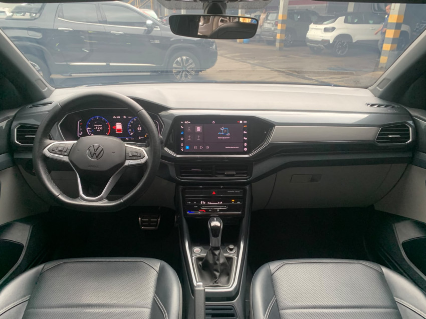 volkswagen t-cross 1.4 250 tsi total flex highline at 23/24 seminovo7