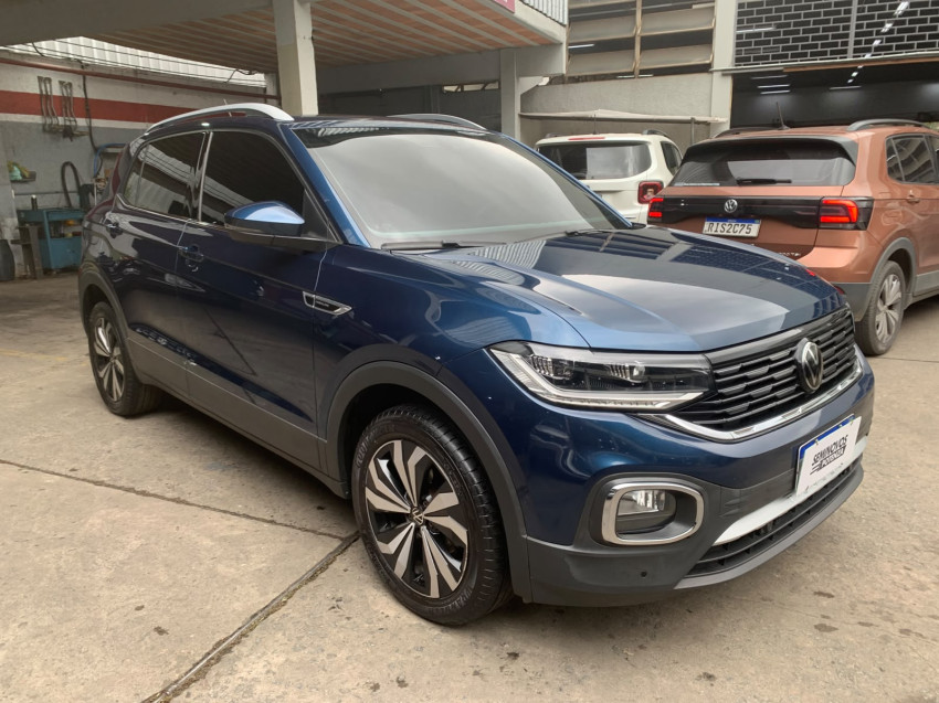volkswagen t-cross 1.4 250 tsi total flex highline at 23/24 seminovo0