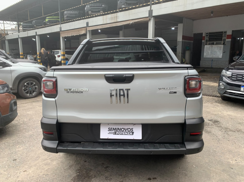 fiat strada 1.3 firefly flex volcano cd cvt 24/25 seminovo4